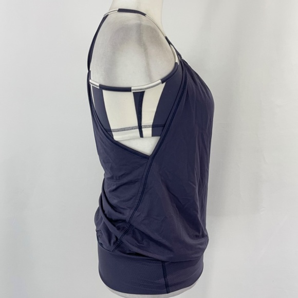 Lululemon No Limits Sports Bra Layer Loose Fit Tank Top Cadet Blue Stripe Size 4 - Picture 10 of 16